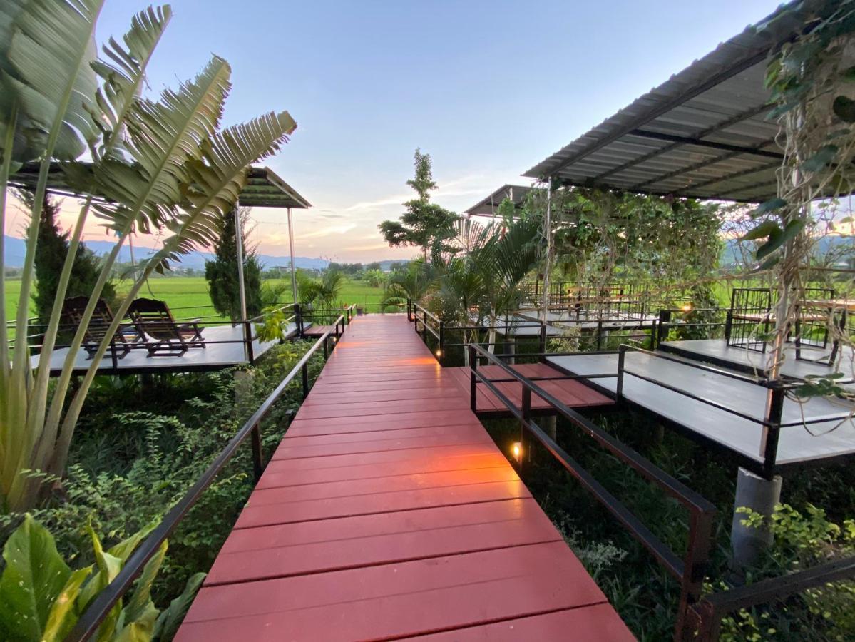 Chadaporn Mae Chaem Hotel Buitenkant foto