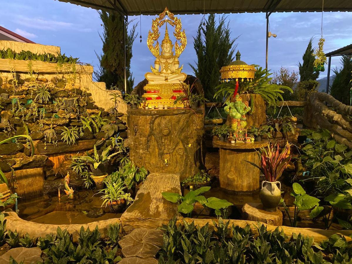 Chadaporn Mae Chaem Hotel Buitenkant foto