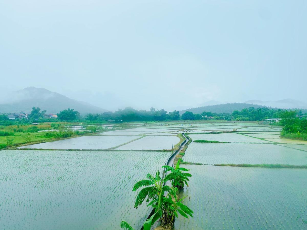 Chadaporn Mae Chaem Hotel Buitenkant foto