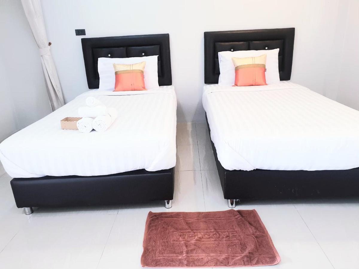 Chadaporn Mae Chaem Hotel Buitenkant foto